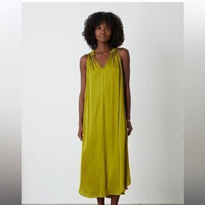 NWT Velvet by Graham & Spencer TALA SATIN MIDI DRESS